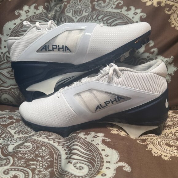 Nike Alpha Menace 4 Pro Football Cleats Size 8.5 - FD7037-104 - Picture 4 of 9